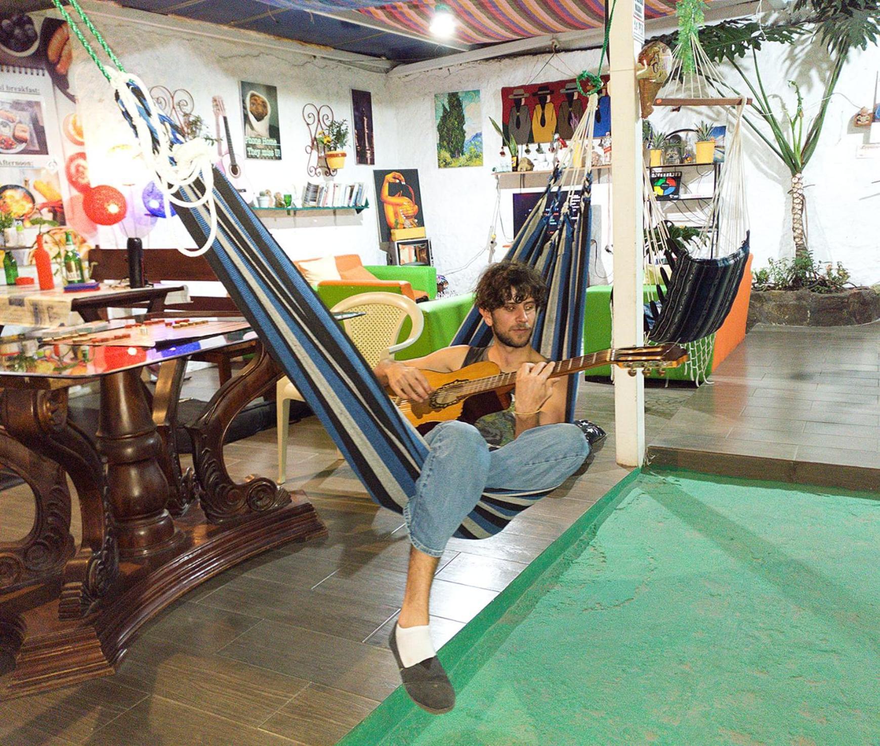 Hostal Inti Raymi Backpackers Baños Eksteriør bilde